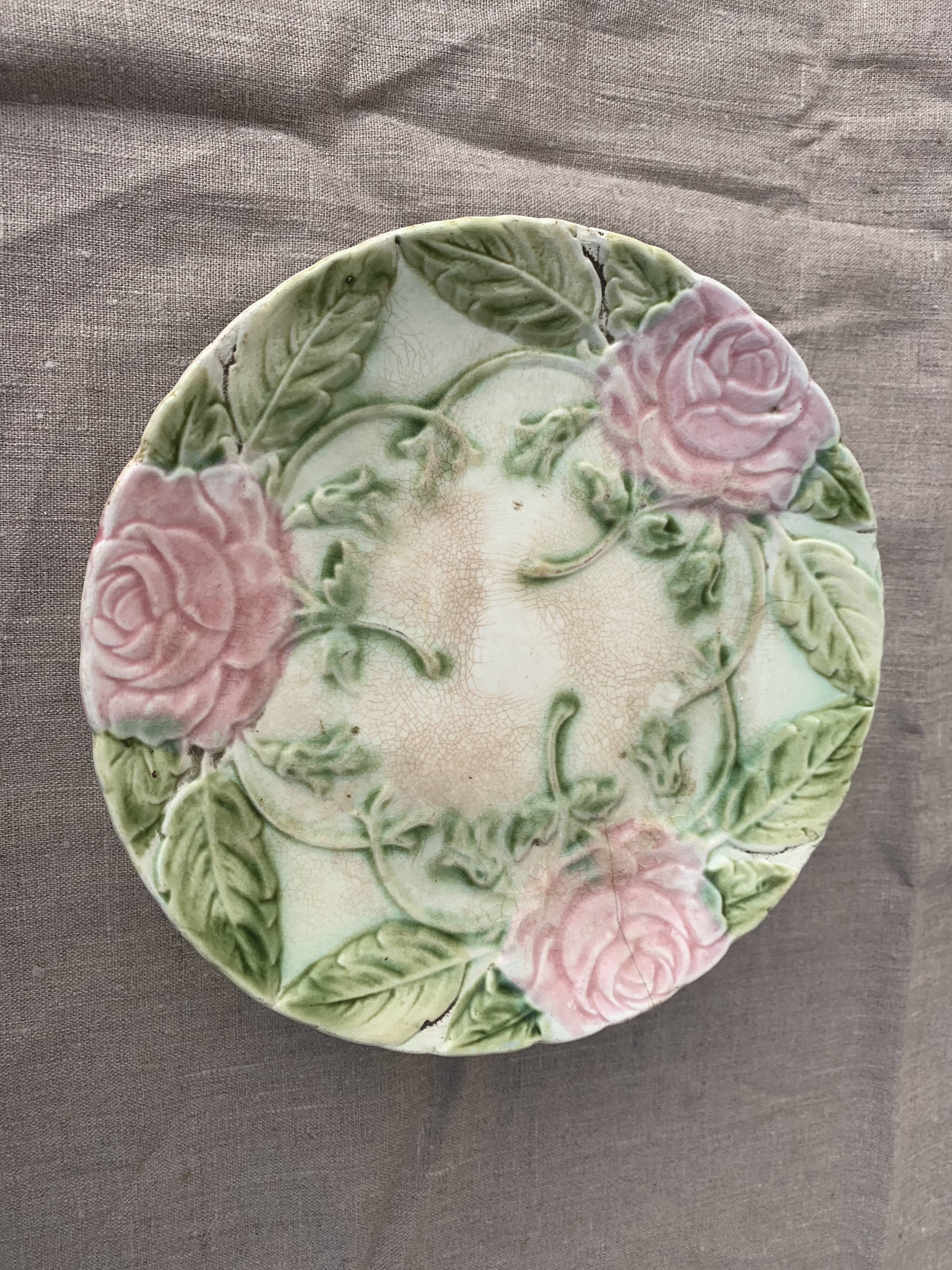 Compotier in slip pattern with art deco roses