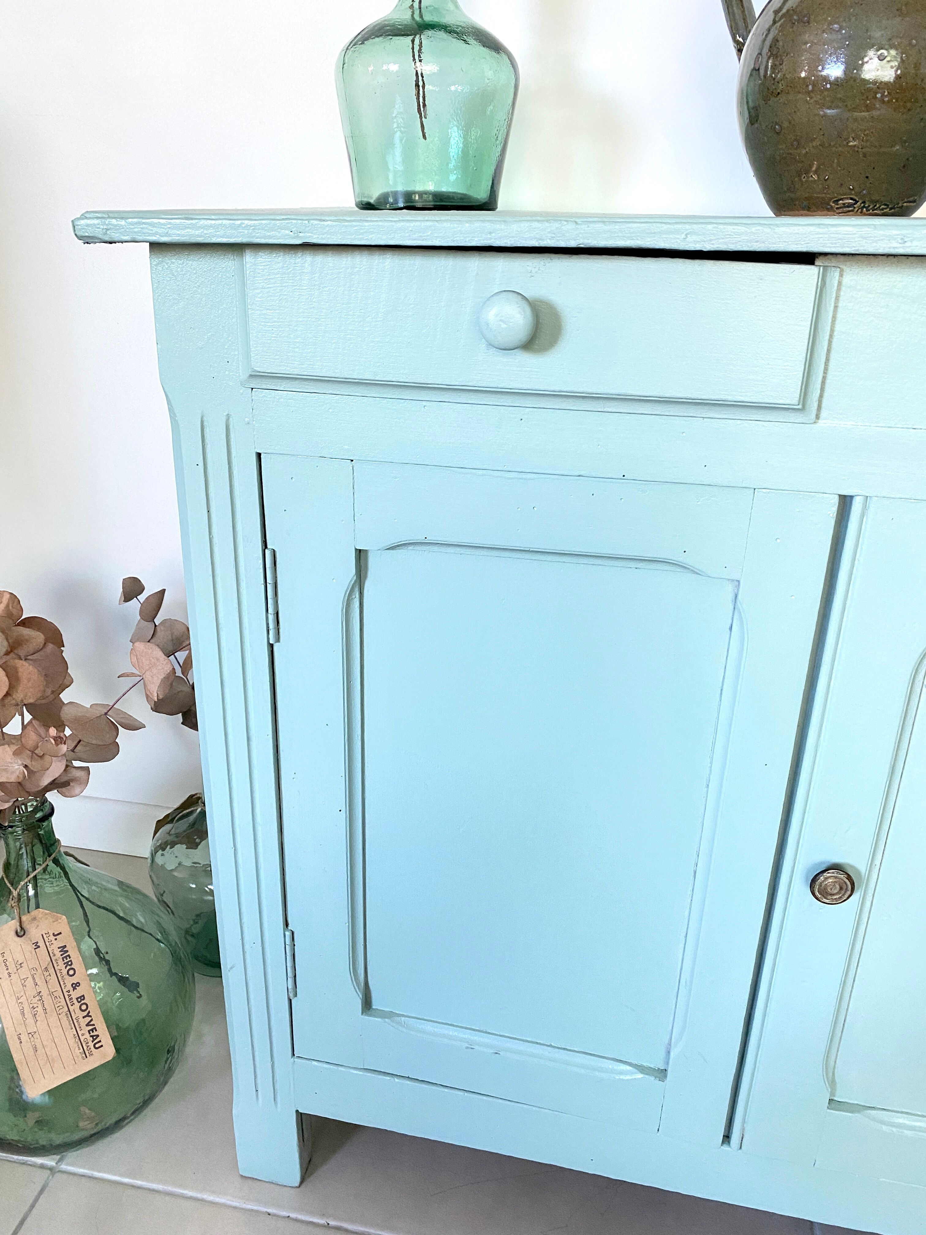 Parisian buffet green mint