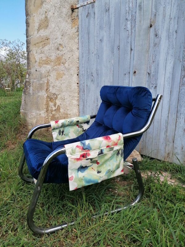 Fauteuil années 70 suspendu