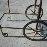 Rolling serving table