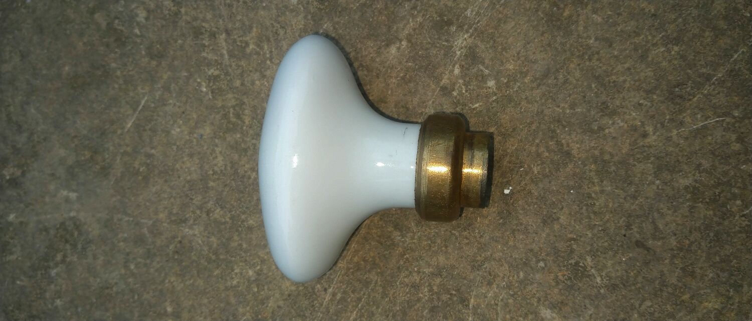 Porcelain handle