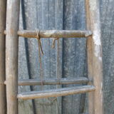 Former scale painter