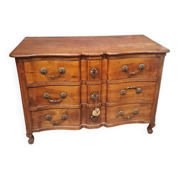 Crossbow commode from the eighteenth century.