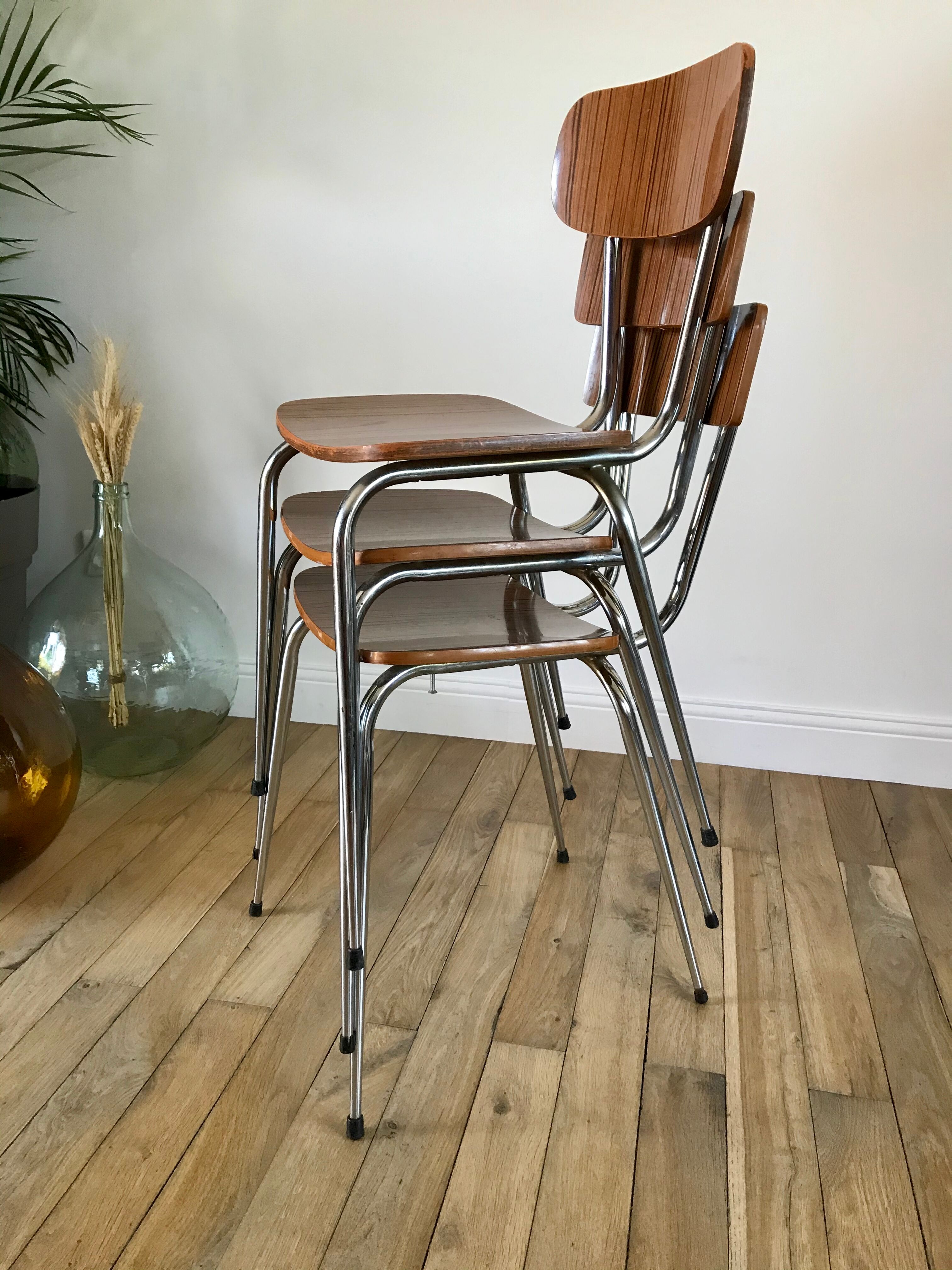 Trio of chairs in icy brown formica 70s