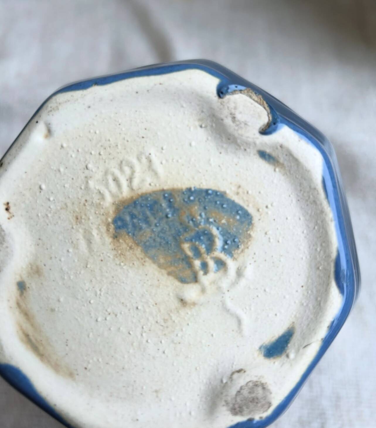 Art Deco vase by Gustave de Bruyn