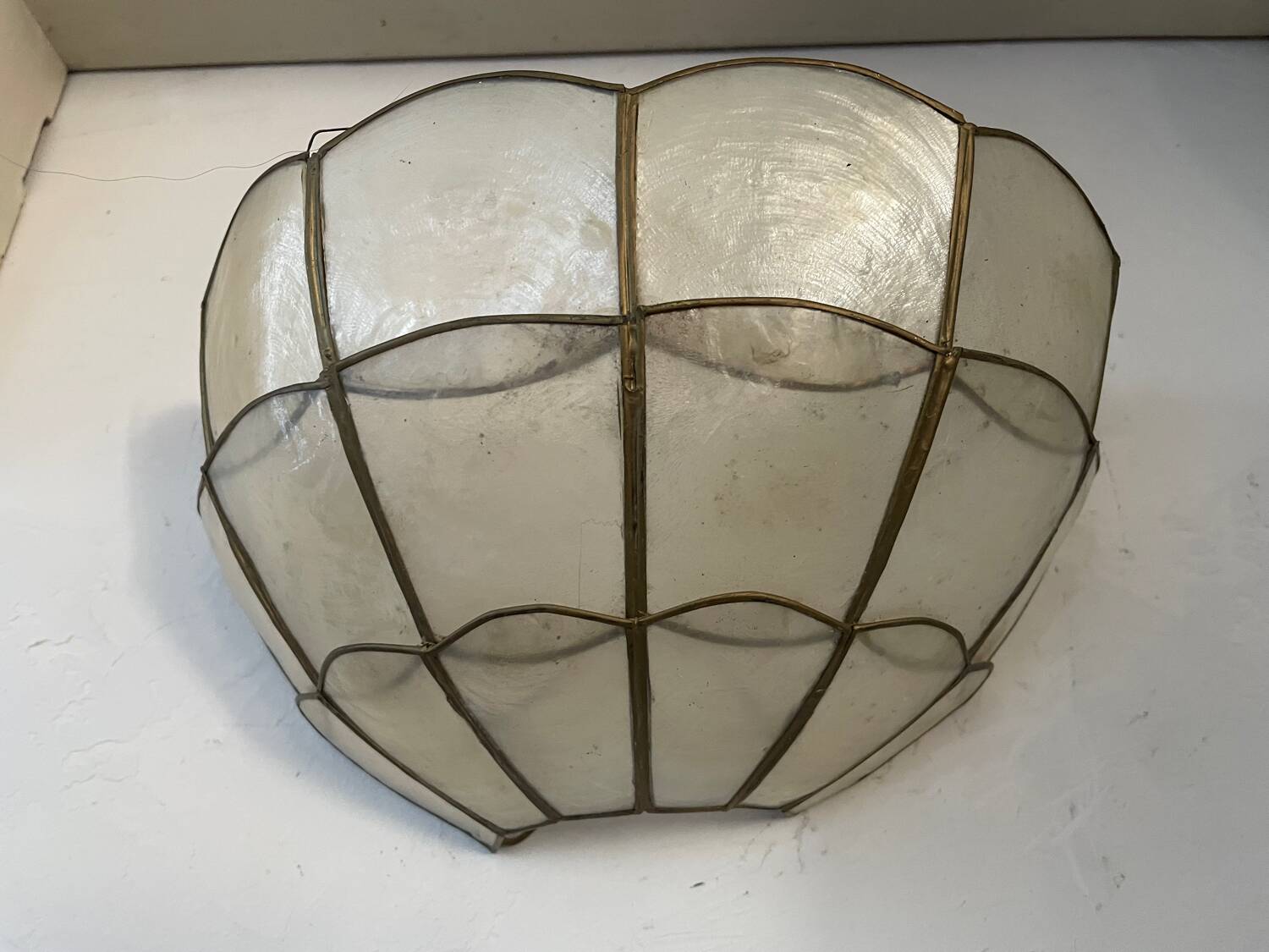 Pair of mother-of-pearl wall lights