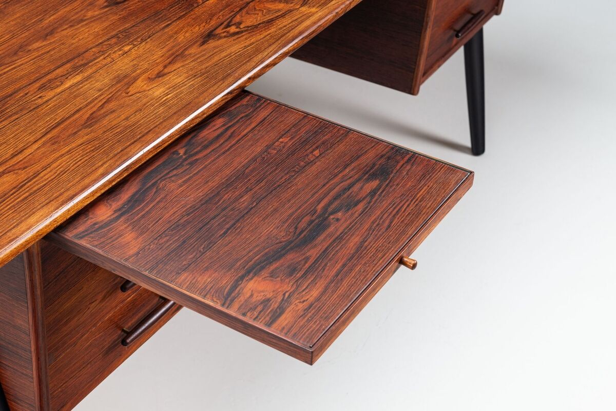 Scandinavian executive desk in rosewood with bar Denmark 1960