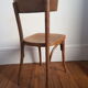 Chaise bistrot en bois clair