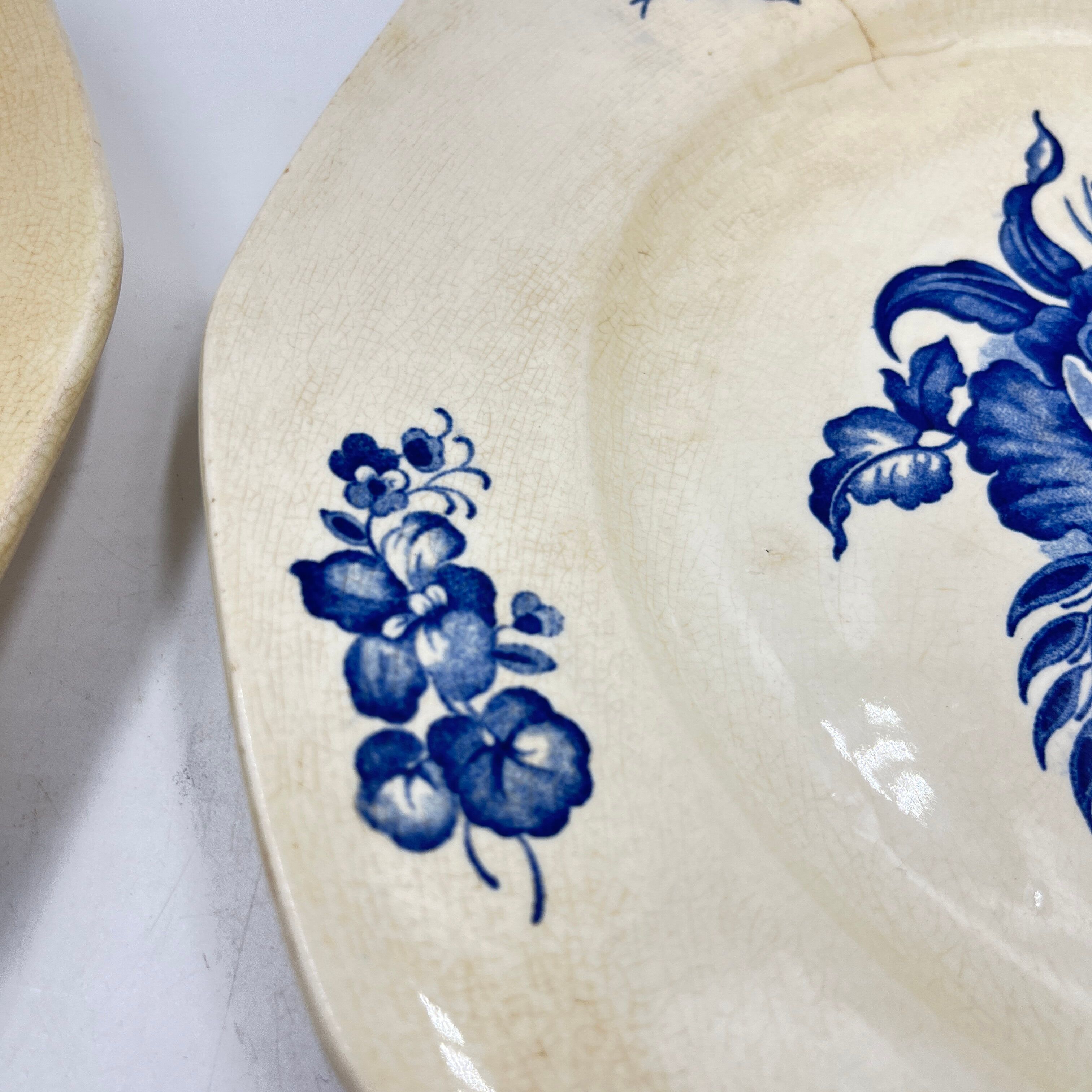 Lot de 4 assiettes décor Téna