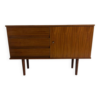 Scandinavian enfilade