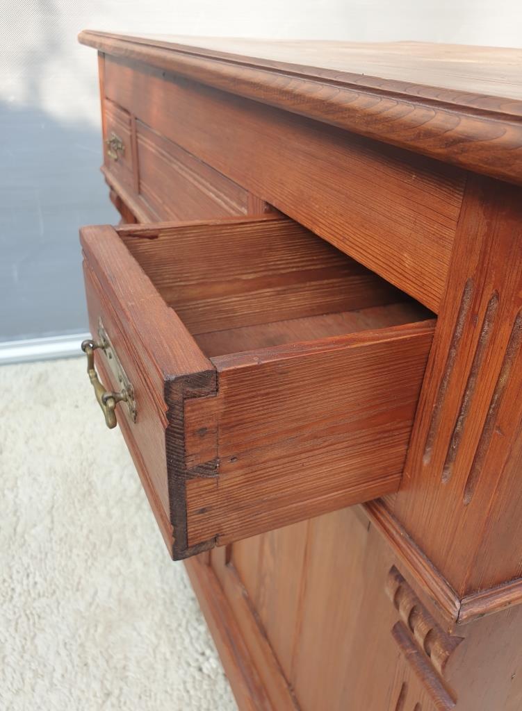 Comptoir buffet pitchpin 1900