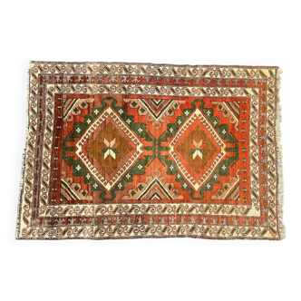 Vintage pure wool handcrafted oriental rug - 143cm x 208cm
