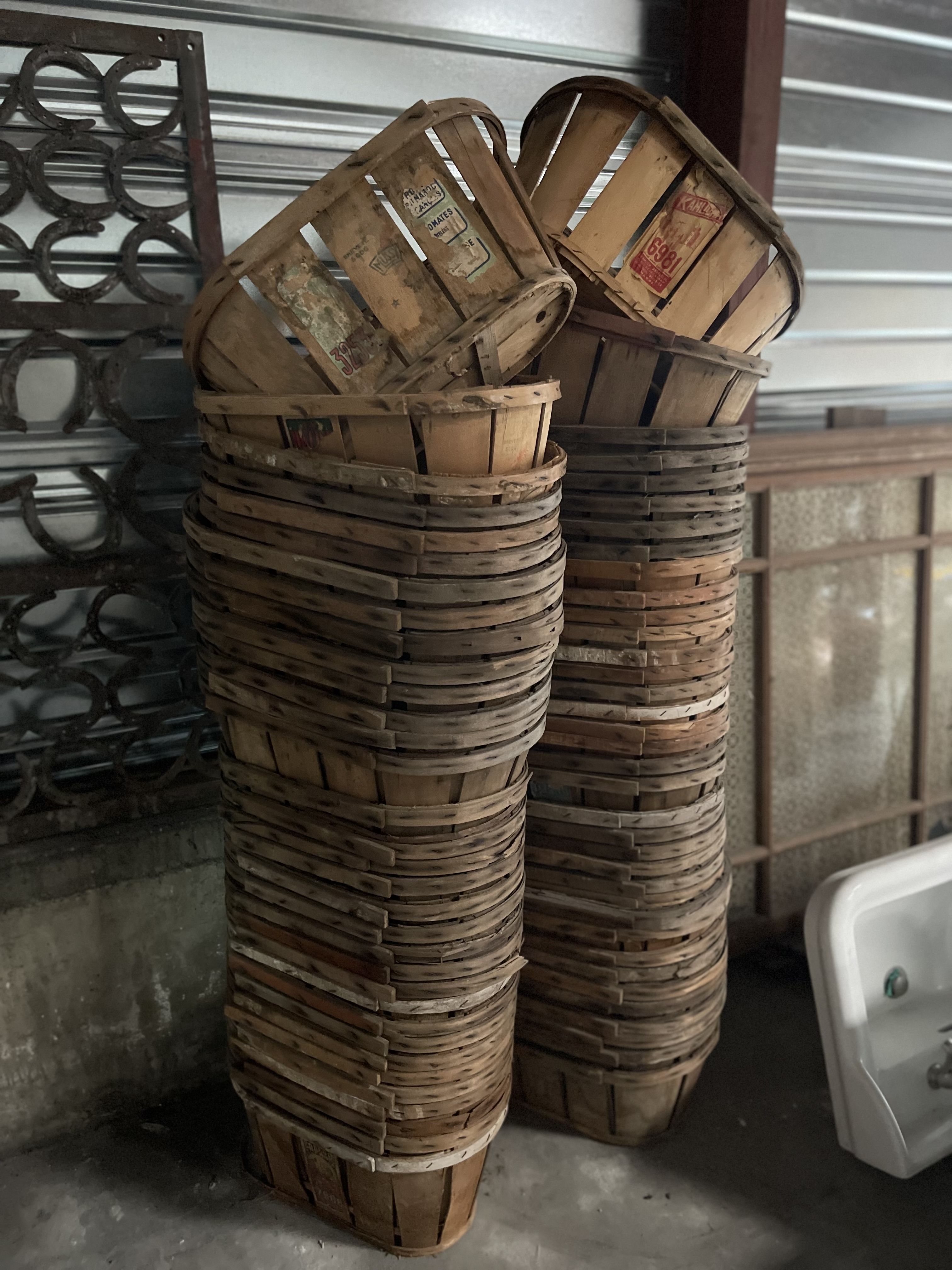 Lot 60 vintage fruit & vegetable crates mussy wooden trays primeur 1960'