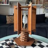 Lampe moderniste en bois - création d’ébénisterie artisanale 70’s