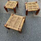 3 tabourets indiens en bois et cordes