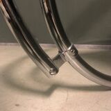 2 chairs by Mies Van Der Rohe MR20