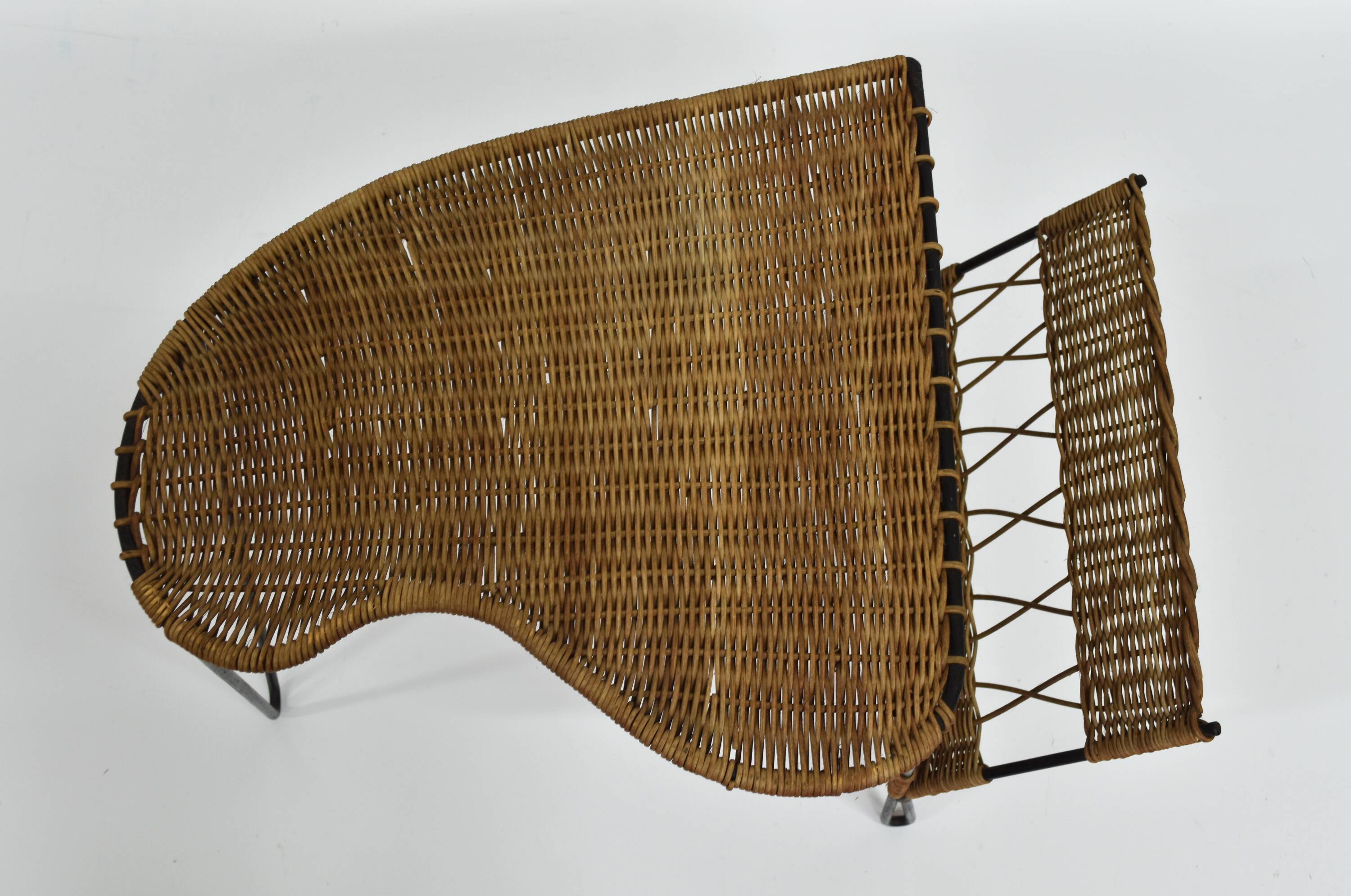 Table porte revue en  osier 1960
