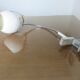 Lampe eye ball agrafée sur un flexible chromé années 70