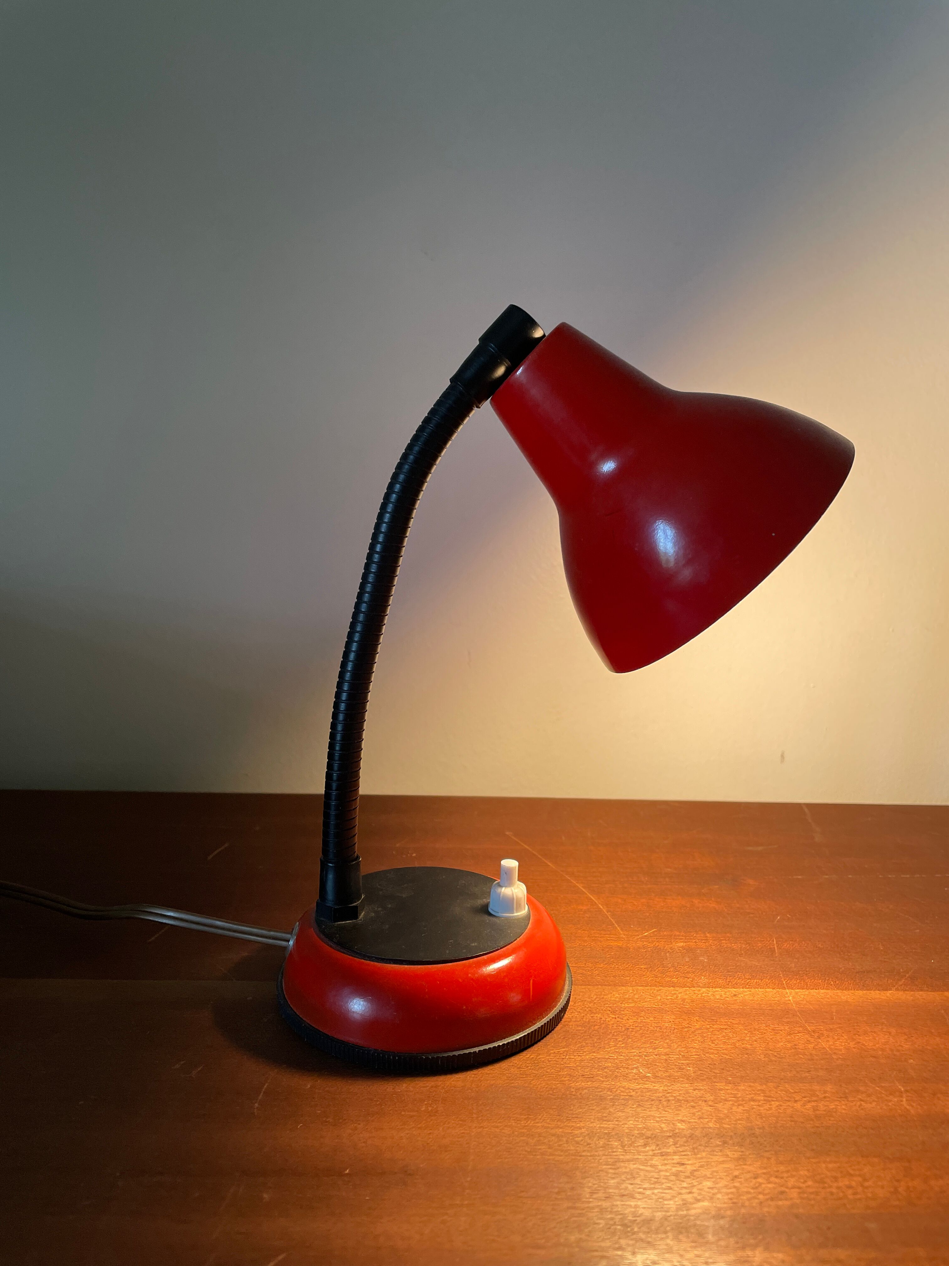 Red lamp
