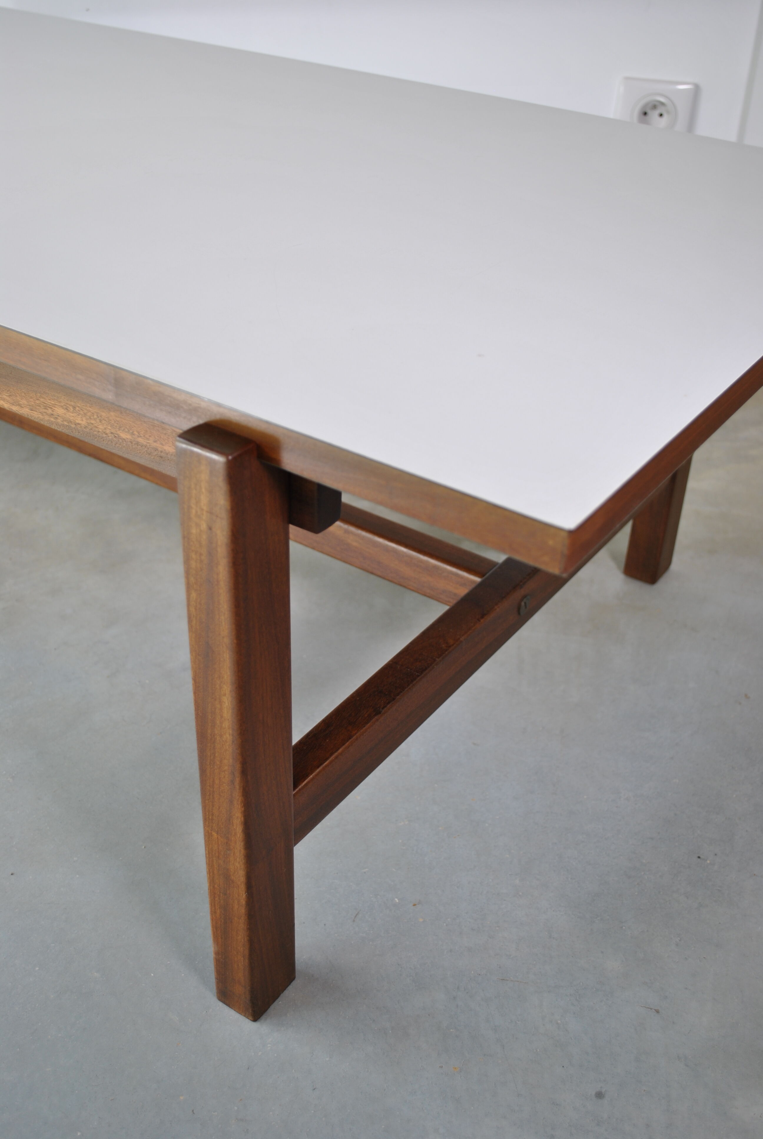 Modèle TH08 coffee table by Cees Braakman by Pastoe 1960