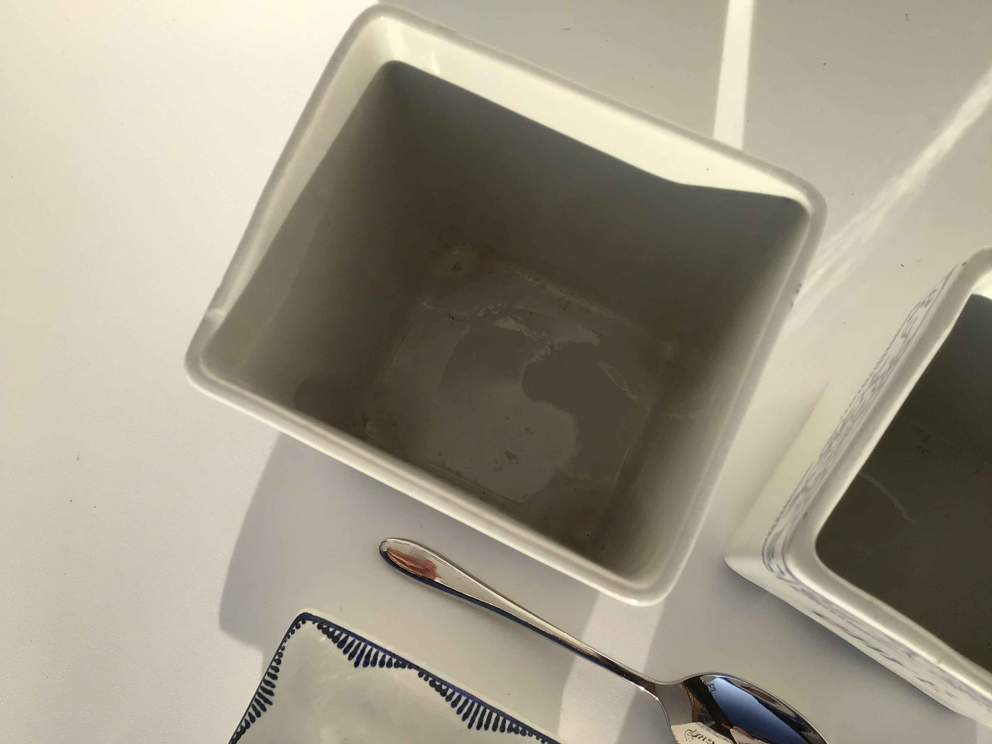 2 Spice pots around 1910 St Amand blue décor