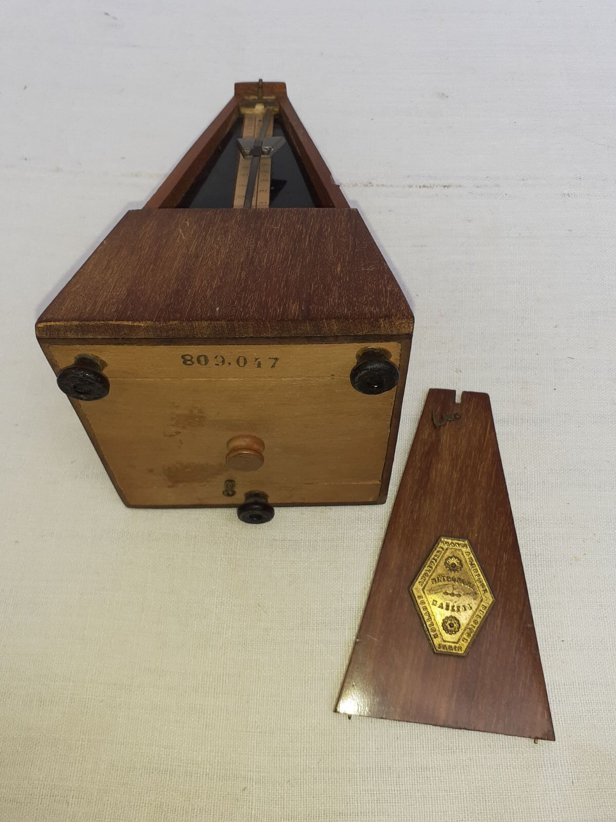 Metronome Maelzel in wood
