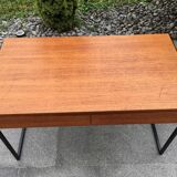 Minimalist design desk 70s