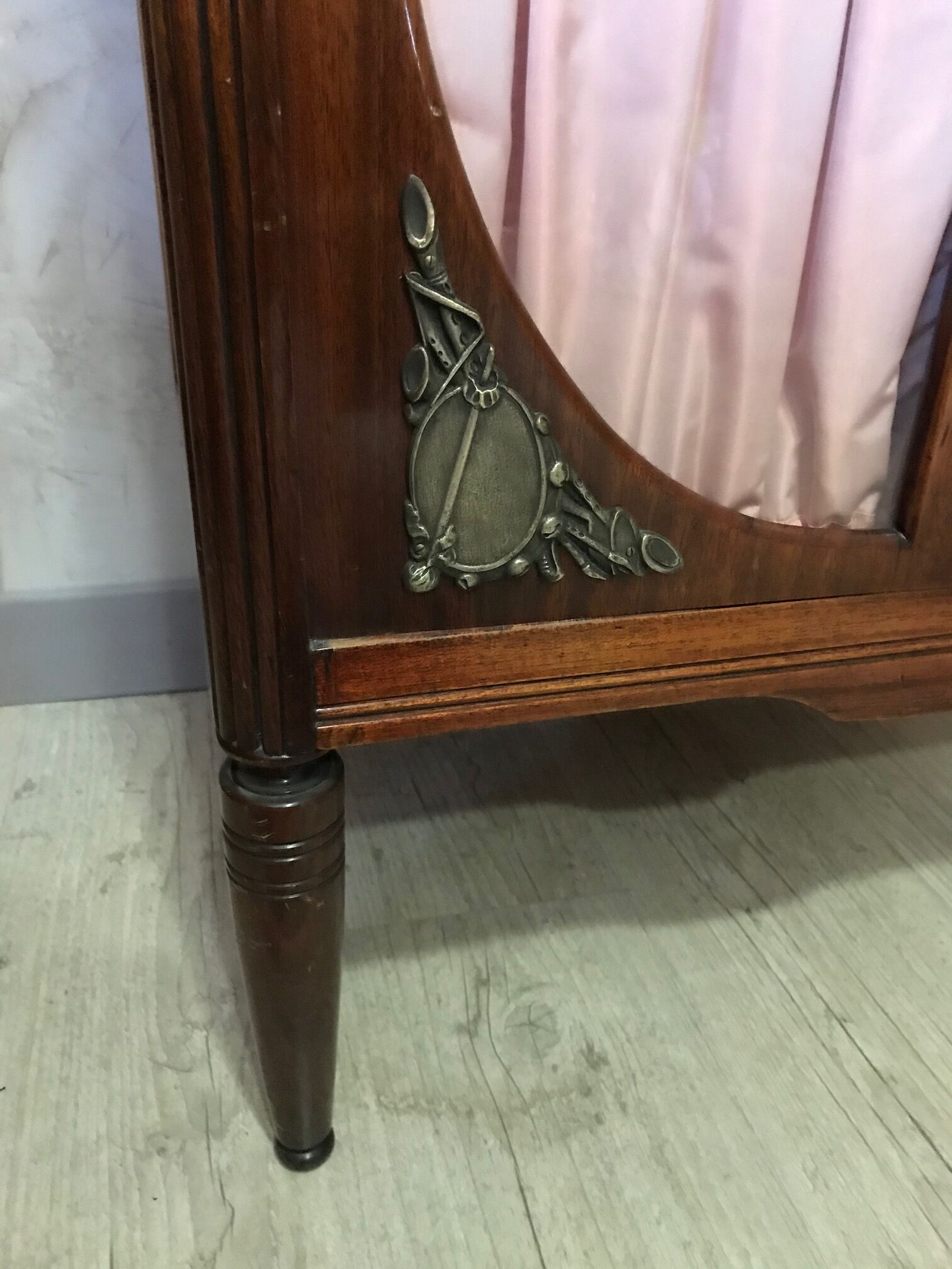 Furniture with partitions 1925