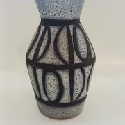 Diabolo/hourglass vase West Germany 60s/70s model 523/18