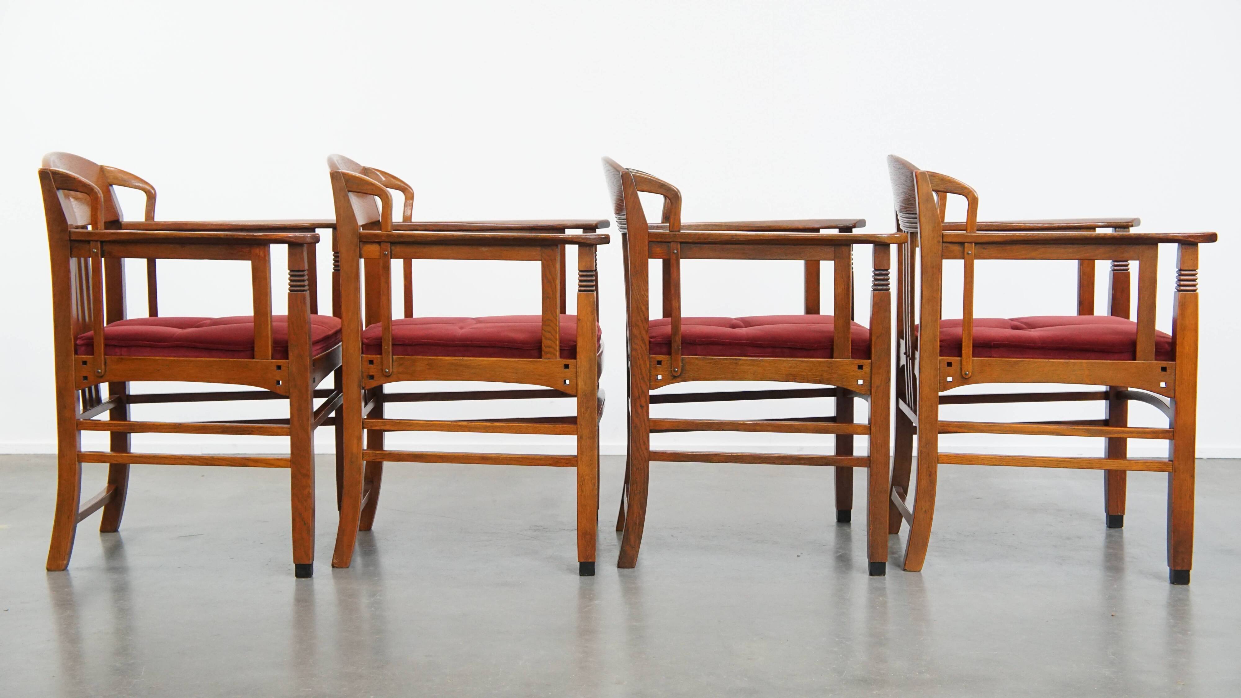Ensemble de 4 chaises de salle à manger Art Nouveau / Jugendstil avec revêtement rouge