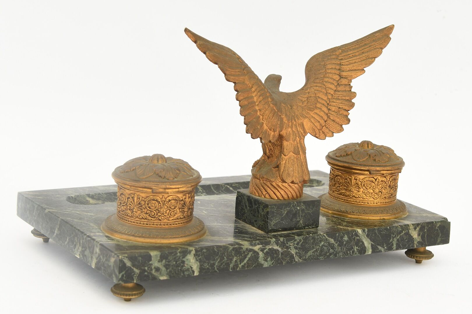 Marble and gilded bronze inkwell