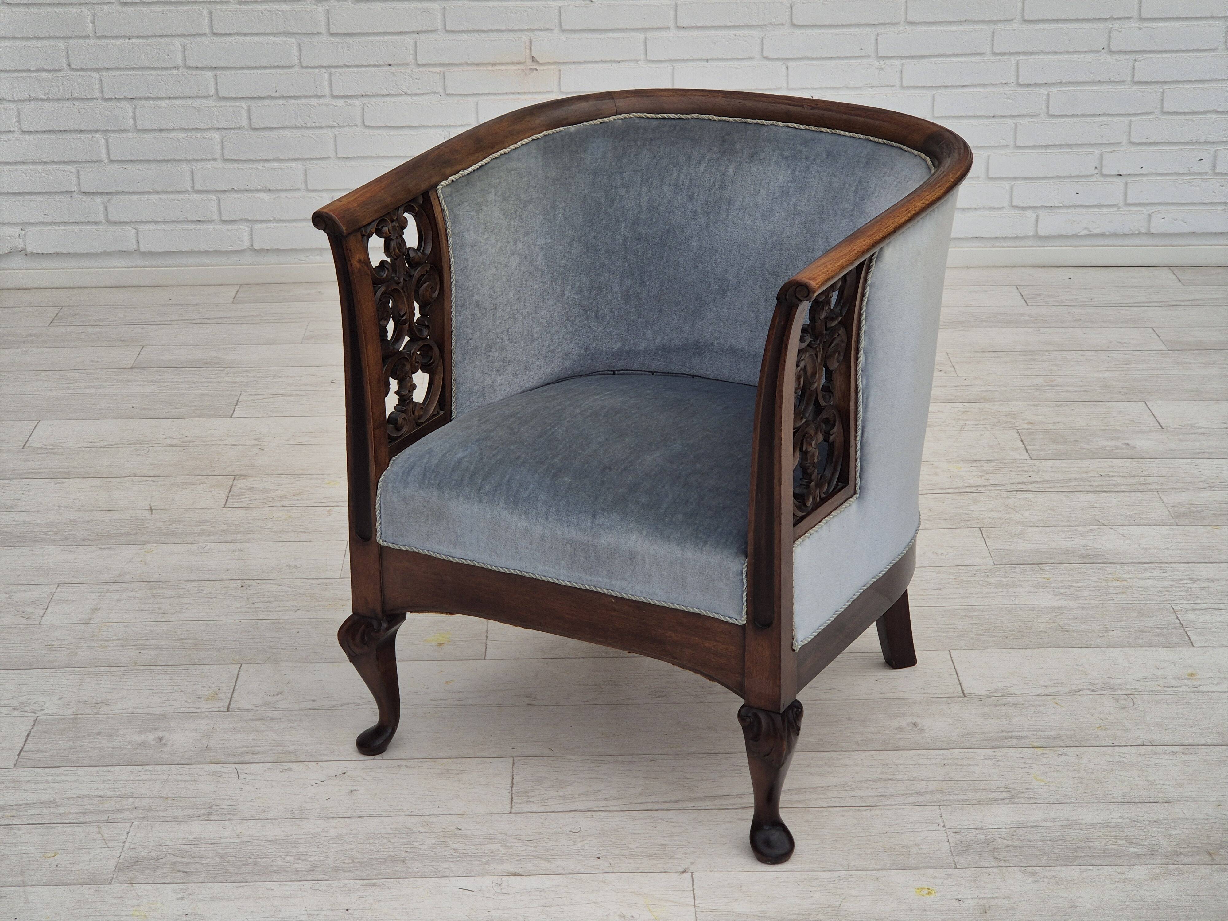 Années 1950, chaise longue danoise, état d'origine, meuble en laine bleu clair.