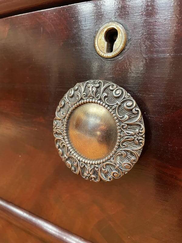 Commode basse - Meuble TV anglaise en acajou Cheppendeale