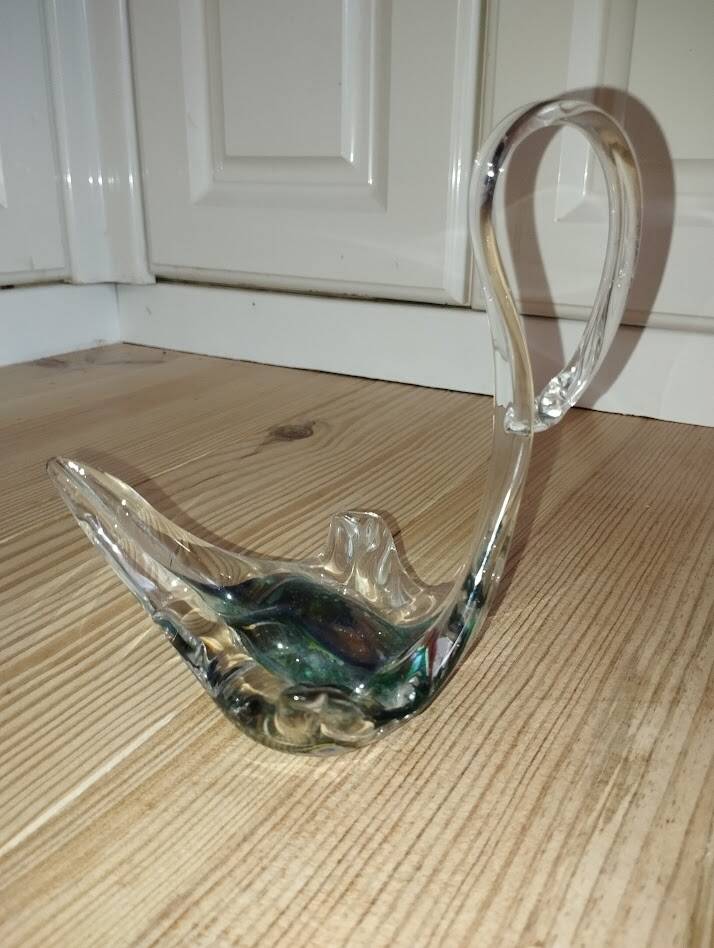 Vintage hand-blown glass swan sculpture – 1960s/70s