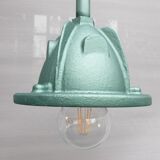 Workshop suspension with metallic green pole