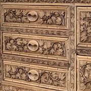 Commode vintage basse Padouk Massif sculpté 1950