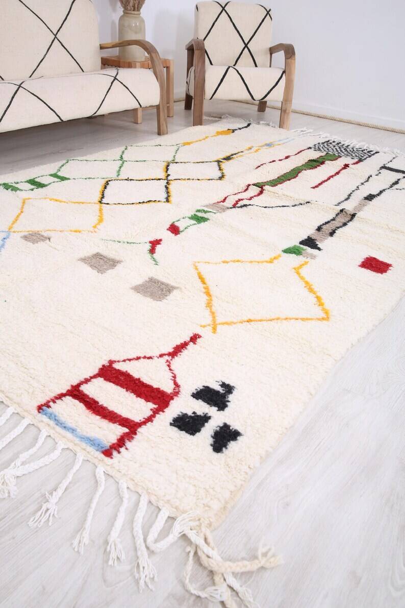 Traditional handmade Berber carpet 250cmx150cm