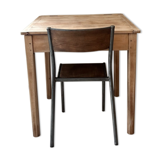 School desk