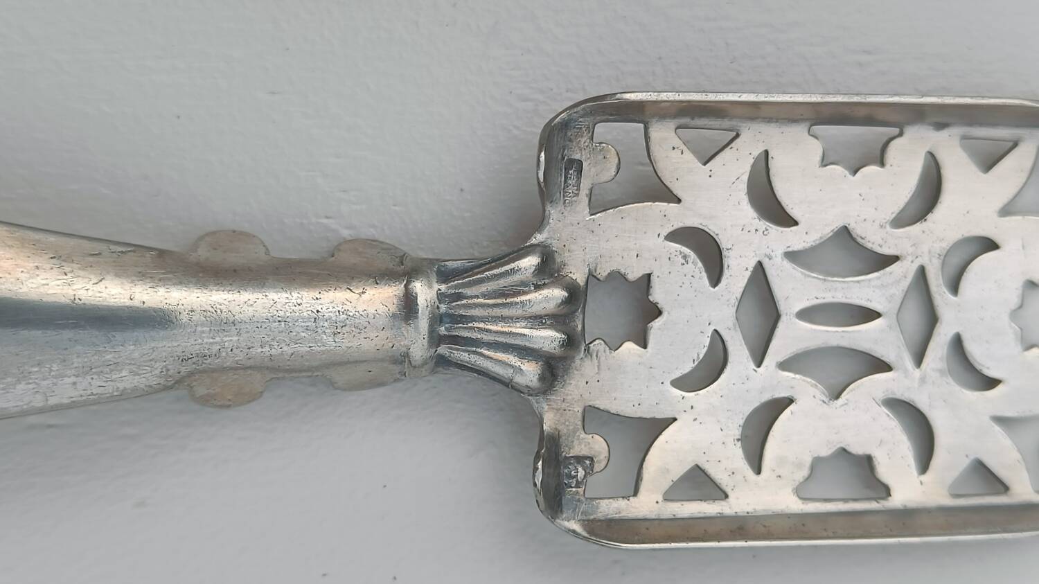 Absinthe spoon and tongs in silver-plated metal with hallmark