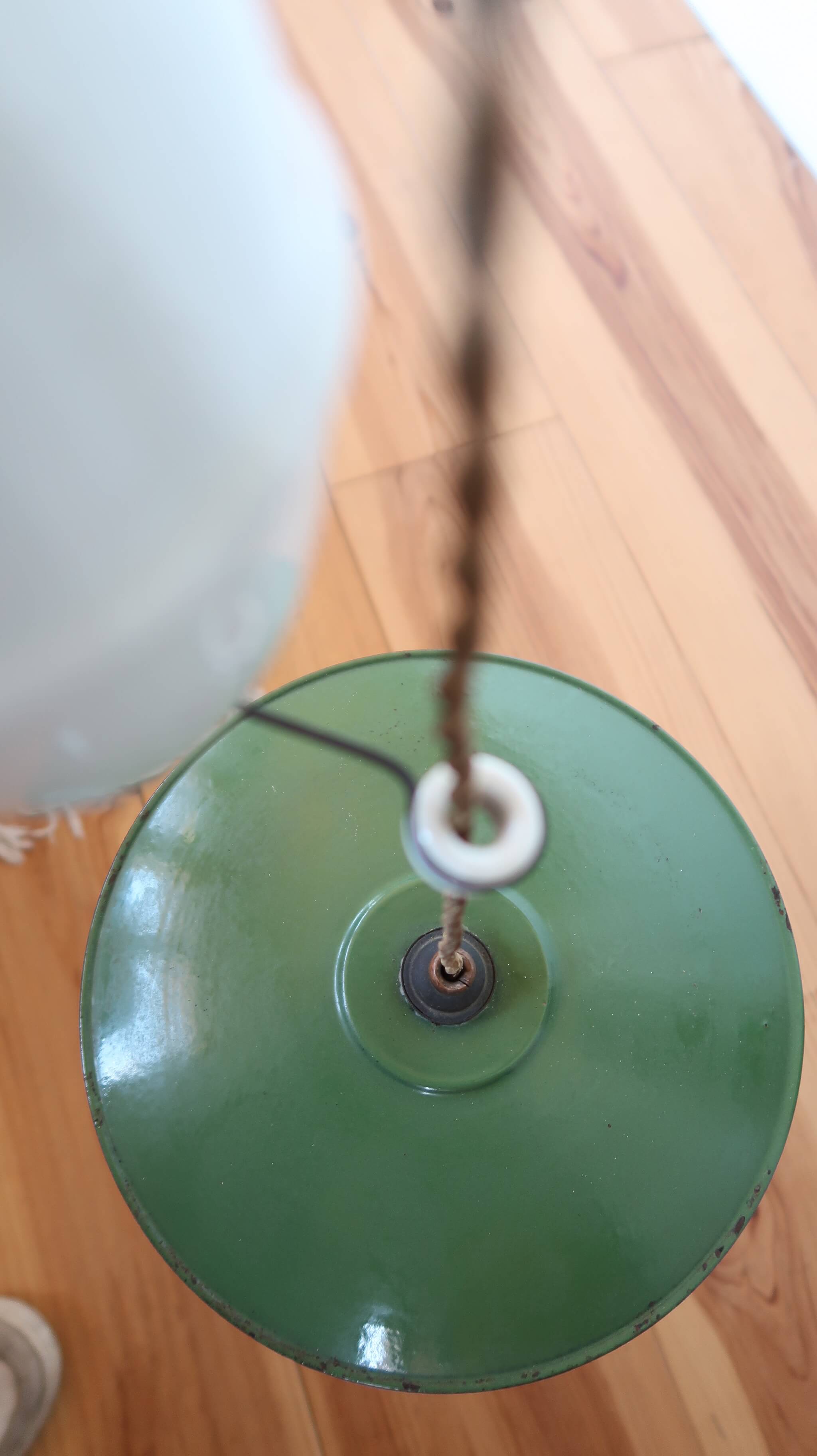 Industrial suspension with counterweights