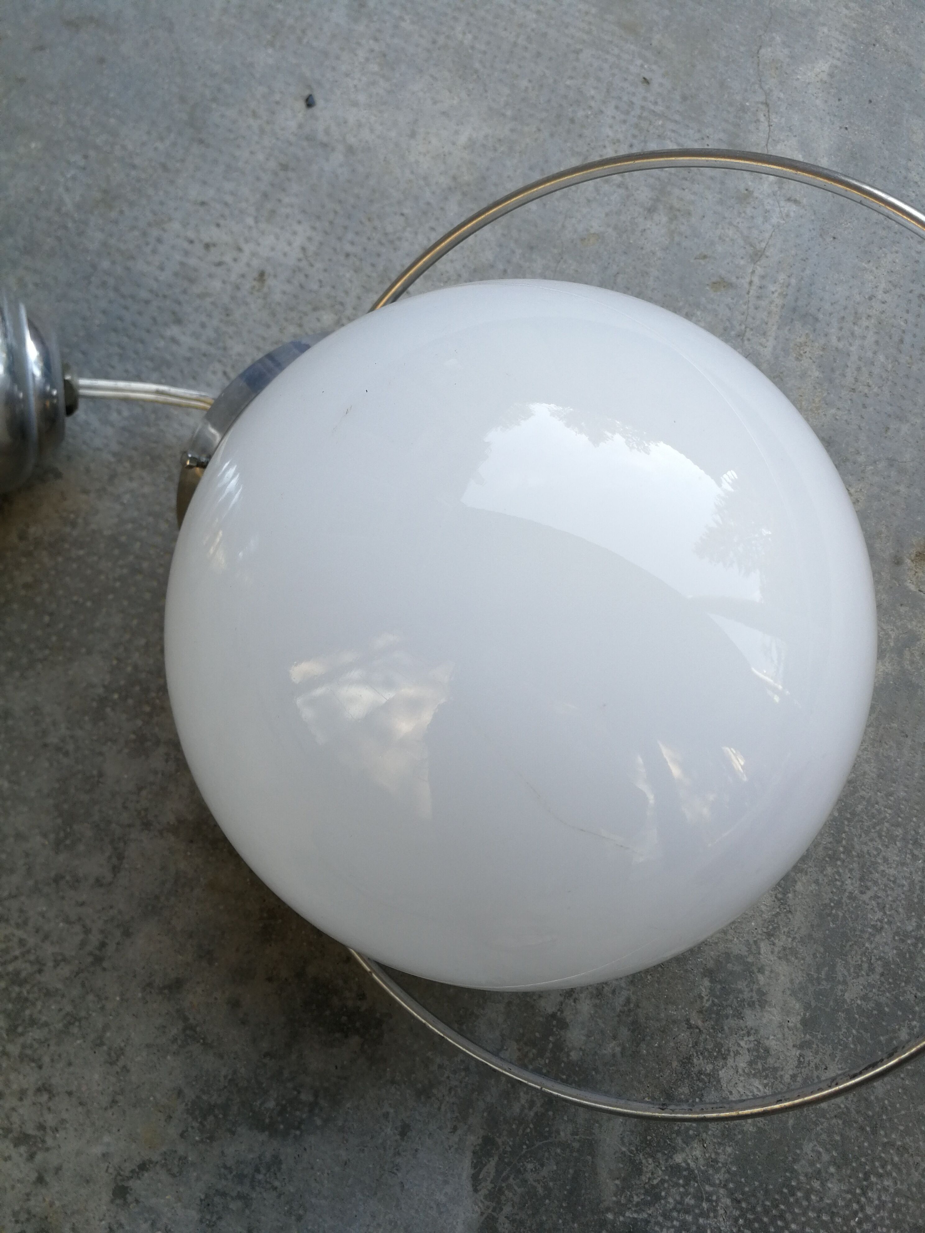 Opaline light hanging lamp with pulley