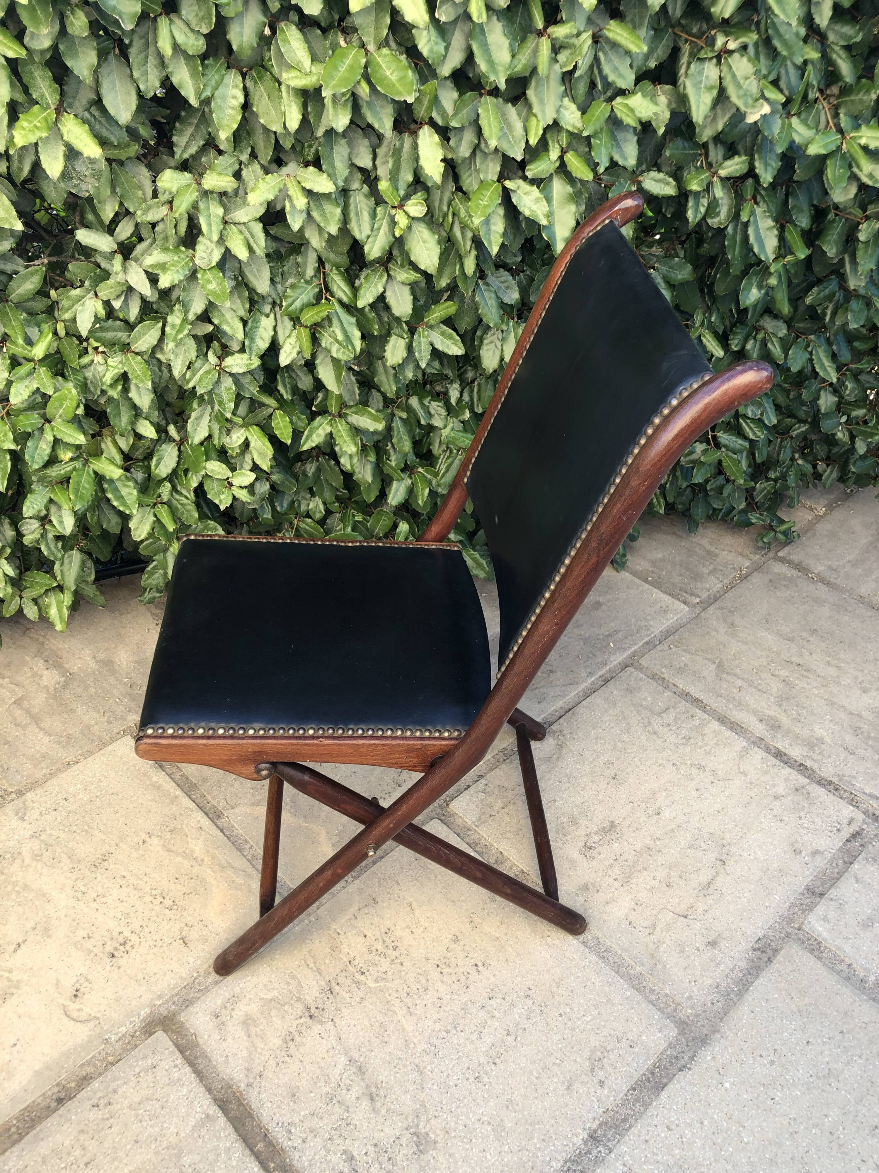 English folding chairs