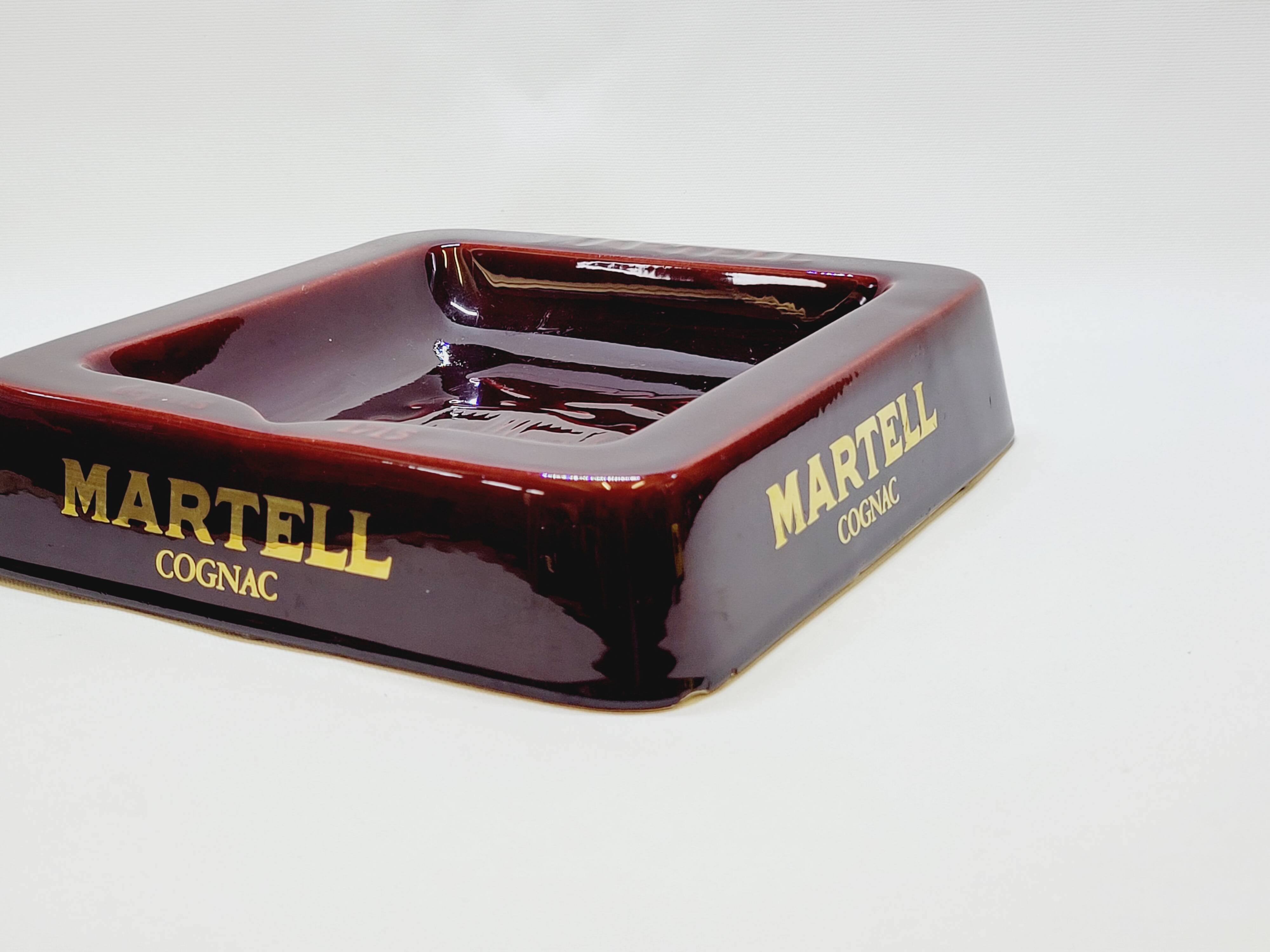 Imposing ceramic advertising ashtray Martell Cognac