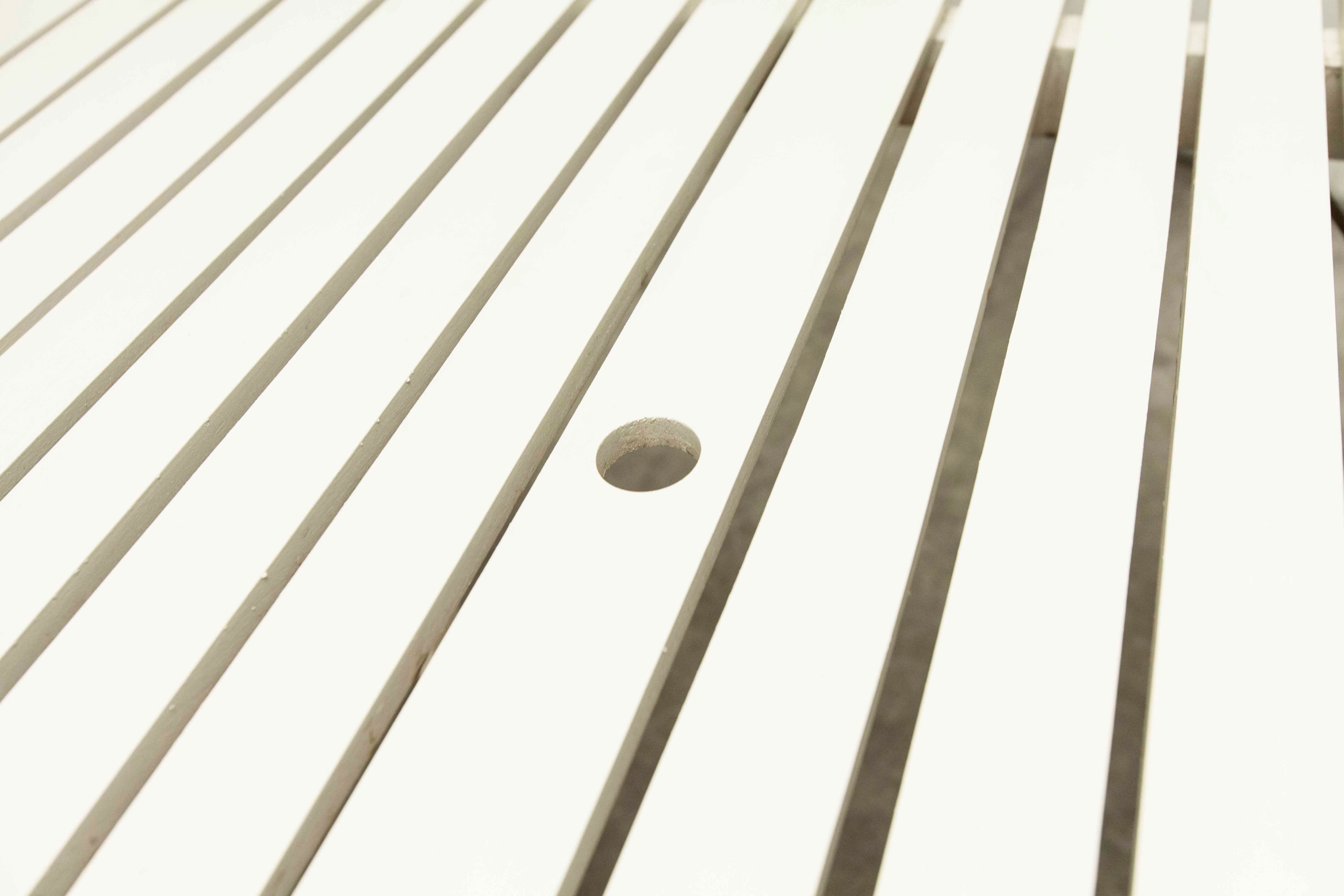 Garden furniture table and 4 armchairs 60's in its juice