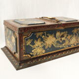 Antique Metal Cookie Tin - Huntley & Palmers