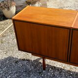 Teak enfilade
