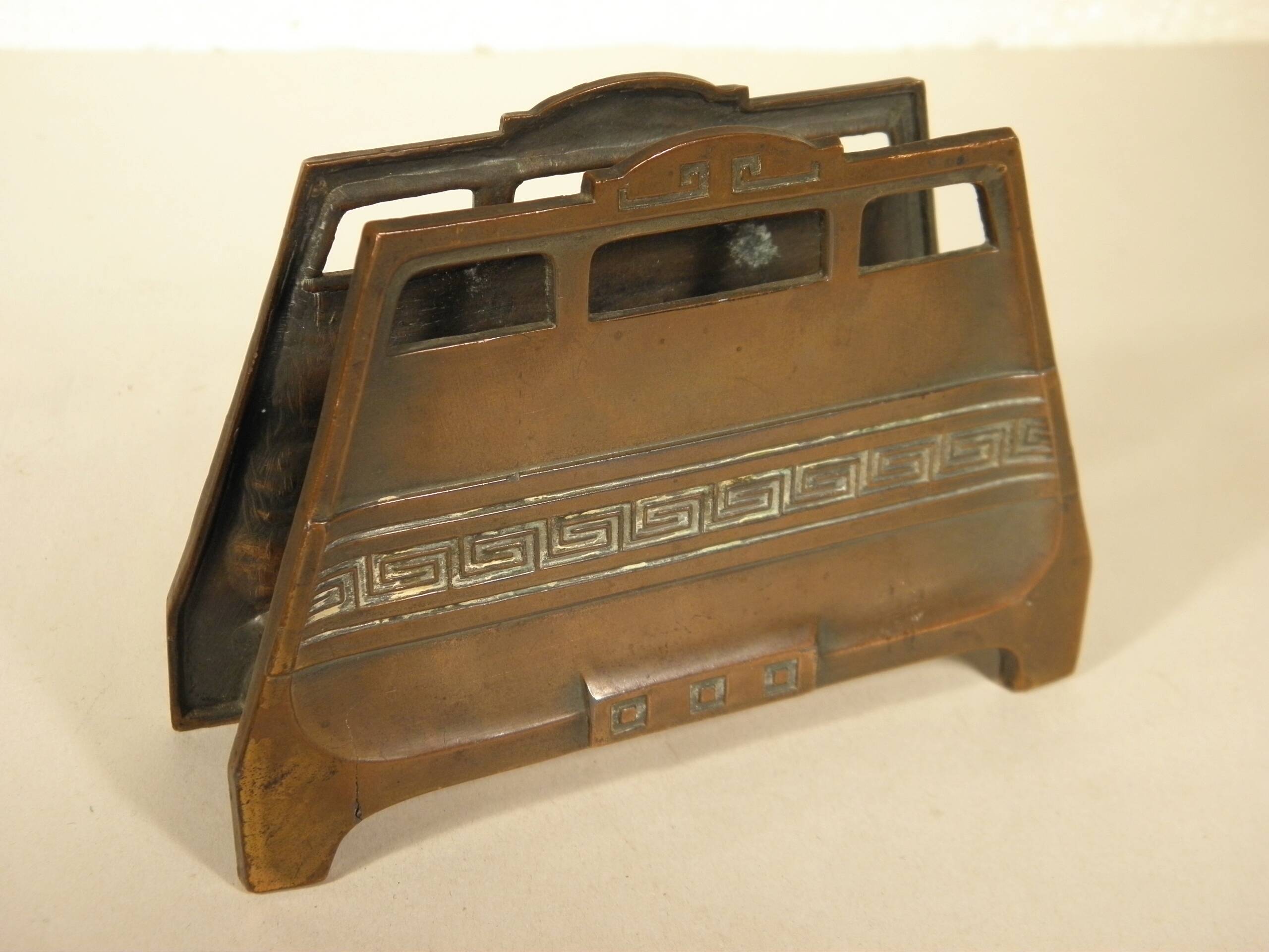 Arts and crafts letter holder