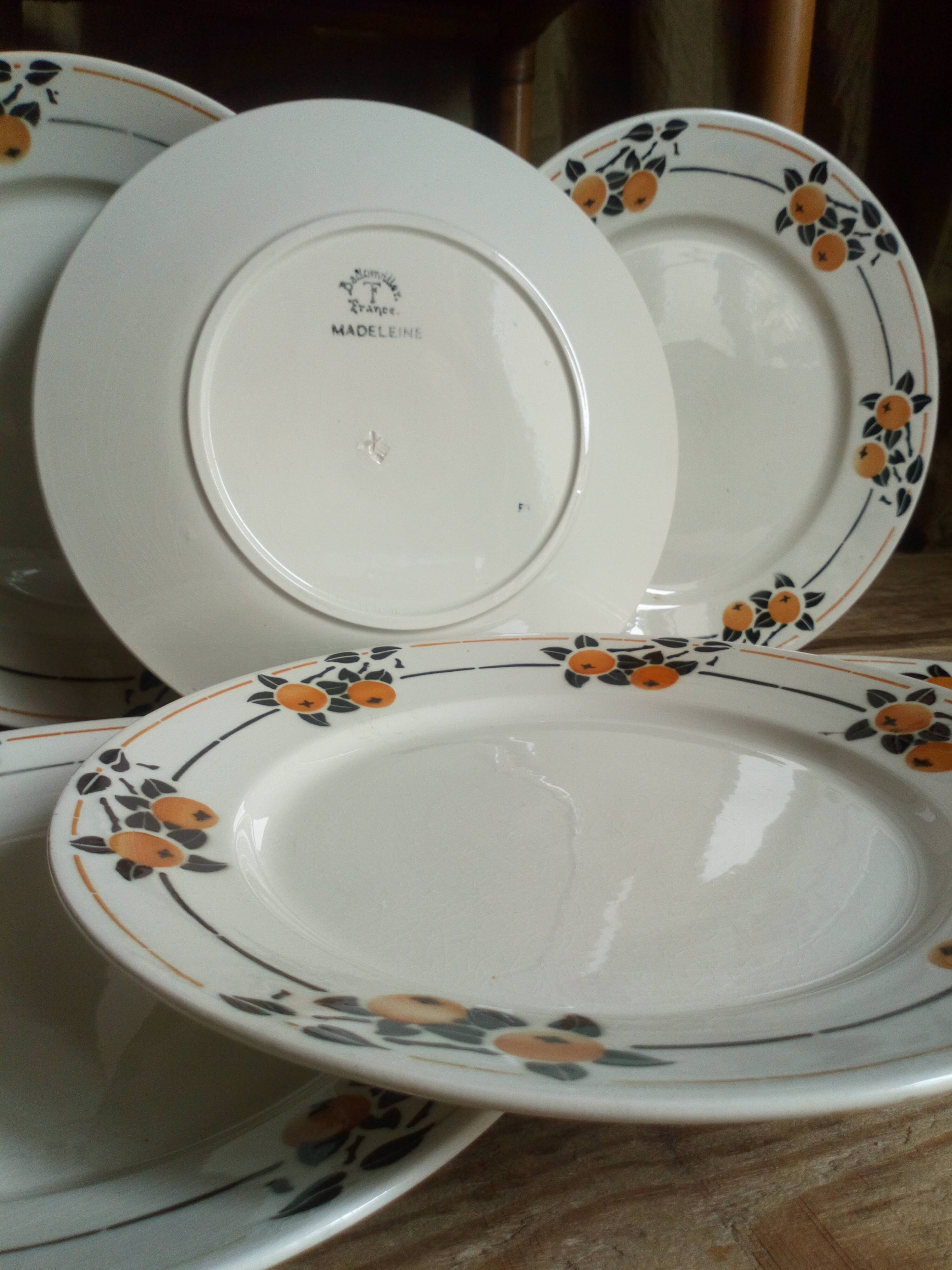 Six Art Deco plates from Badonviller service "Madeleine"