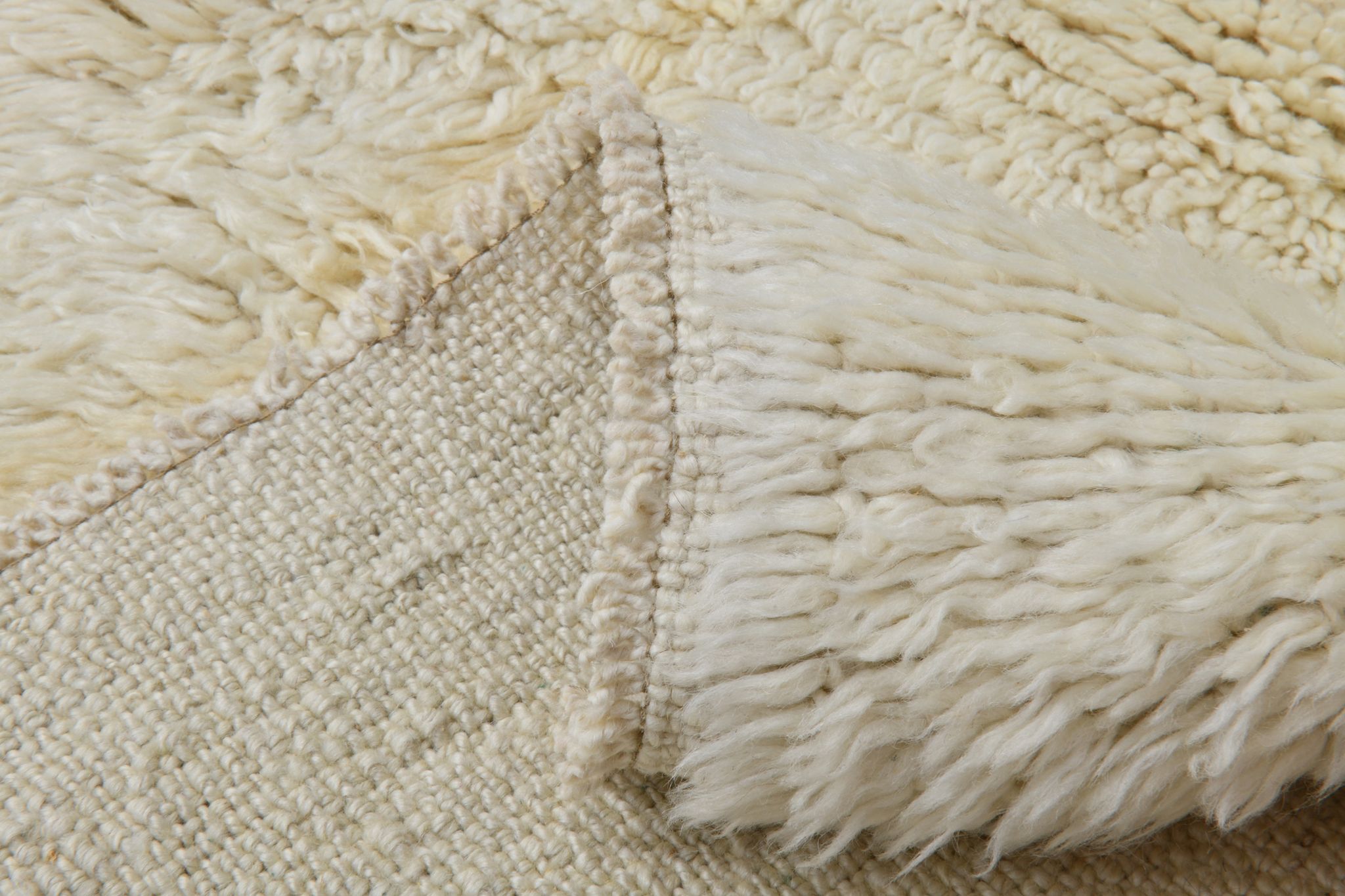 Tapis tapis 100% laine 255x153cm