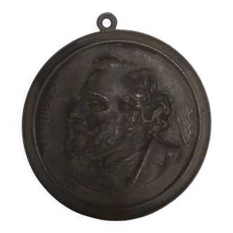 Médaillon en bronze de Léon Gambetta par Eugène Riu